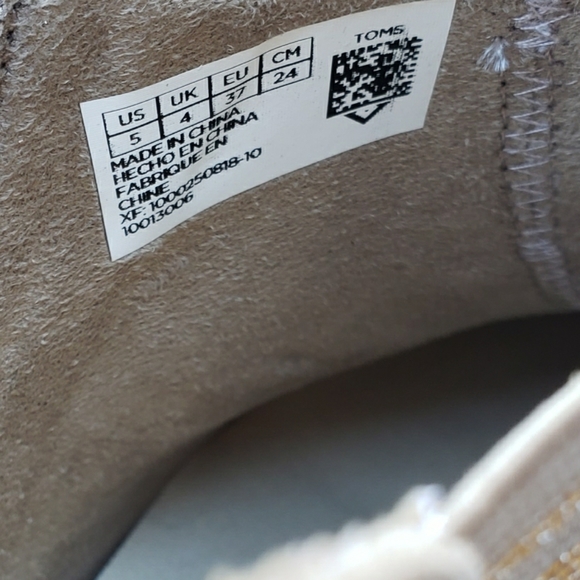 TOMS | Esme booties desert taupe suede size 5 - Picture 5 of 7